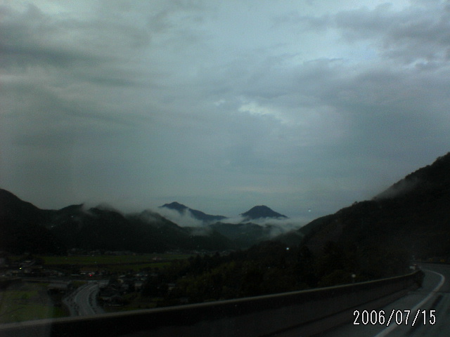 ���̉摜�̒��쌠��
Hiroshima Inline Hockey League(HIHL)�ɂ���܂��B�摜�f�[�^�̖��f�]�p�͌ł����f��\���グ�܂��B