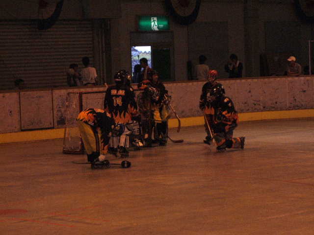 ���̉摜�̒��쌠��
Hiroshima Inline Hockey League(HIHL)�ɂ���܂��B�摜�f�[�^�̖��f�]�p�͌ł����f��\���グ�܂��B