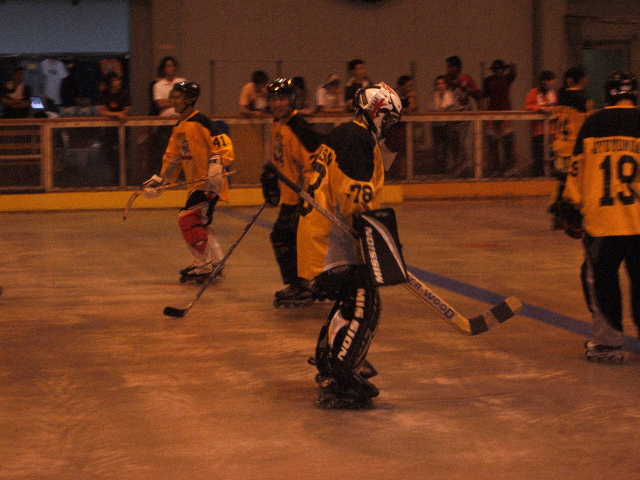 ���̉摜�̒��쌠��
Hiroshima Inline Hockey League(HIHL)�ɂ���܂��B�摜�f�[�^�̖��f�]�p�͌ł����f��\���グ�܂��B