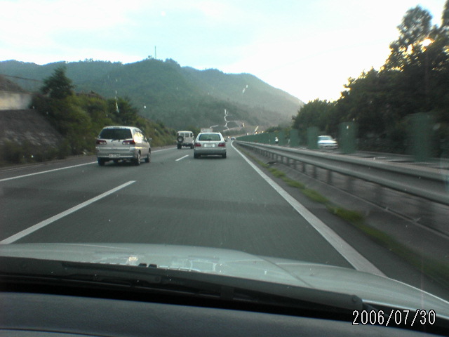 ���̉摜�̒��쌠��
Hiroshima Inline Hockey League(HIHL)�ɂ���܂��B�摜�f�[�^�̖��f�]�p�͌ł����f��\���グ�܂��B