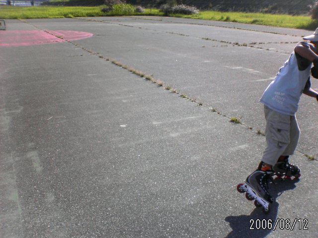 ���̉摜�̒��쌠��
Hiroshima Inline Hockey League(HIHL)�ɂ���܂��B�摜�f�[�^�̖��f�]�p�͌ł����f��\���グ�܂��B