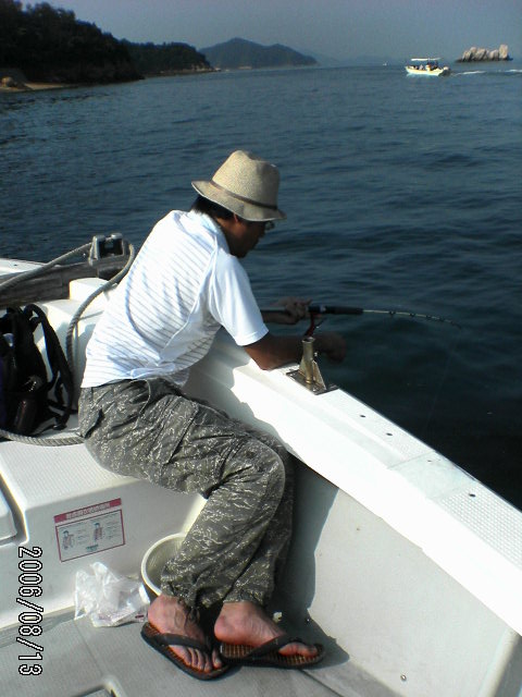 ���̉摜�̒��쌠��
Hiroshima Inline Hockey League(HIHL)�ɂ���܂��B�摜�f�[�^�̖��f�]�p�͌ł����f��\���グ�܂��B