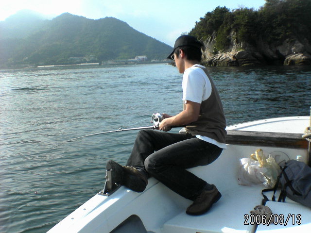 ���̉摜�̒��쌠��
Hiroshima Inline Hockey League(HIHL)�ɂ���܂��B�摜�f�[�^�̖��f�]�p�͌ł����f��\���グ�܂��B