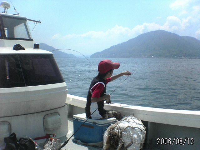 ���̉摜�̒��쌠��
Hiroshima Inline Hockey League(HIHL)�ɂ���܂��B�摜�f�[�^�̖��f�]�p�͌ł����f��\���グ�܂��B