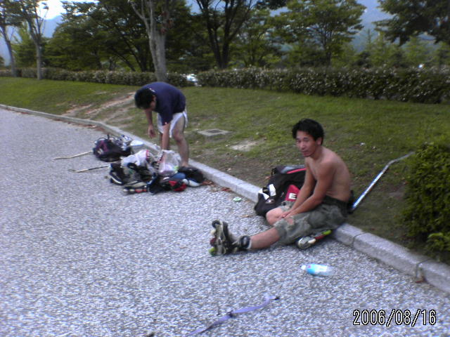 ���̉摜�̒��쌠��
Hiroshima Inline Hockey League(HIHL)�ɂ���܂��B�摜�f�[�^�̖��f�]�p�͌ł����f��\���グ�܂��B