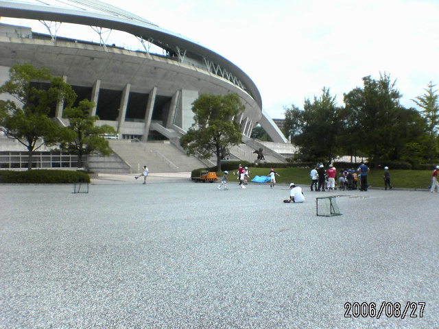 ���̉摜�̒��쌠��
Hiroshima Inline Hockey League(HIHL)�ɂ���܂��B�摜�f�[�^�̖��f�]�p�͌ł����f��\���グ�܂��B