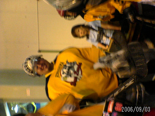 ���̉摜�̒��쌠��
Hiroshima Inline Hockey League(HIHL)�ɂ���܂��B�摜�f�[�^�̖��f�]�p�͌ł����f��\���グ�܂��B