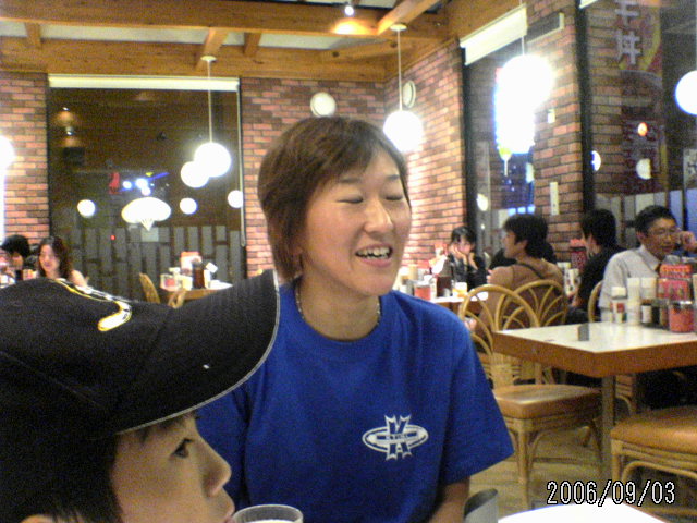 ���̉摜�̒��쌠��
Hiroshima Inline Hockey League(HIHL)�ɂ���܂��B�摜�f�[�^�̖��f�]�p�͌ł����f��\���グ�܂��B