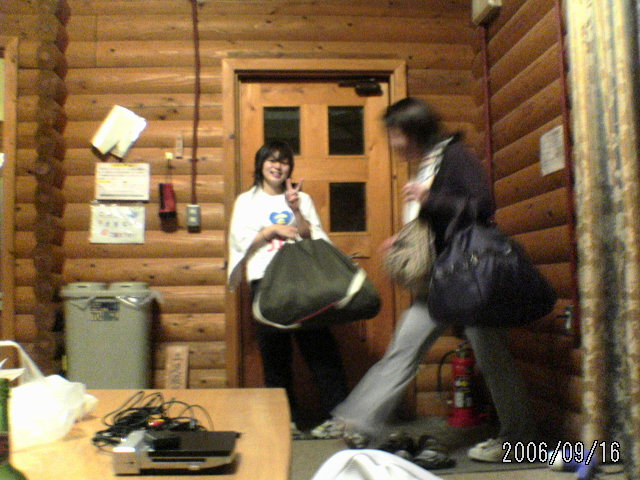 ���̉摜�̒��쌠��
Hiroshima Inline Hockey League(HIHL)�ɂ���܂��B�摜�f�[�^�̖��f�]�p�͌ł����f��\���グ�܂��B