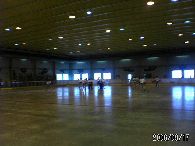 ���̉摜�̒��쌠��
Hiroshima Inline Hockey League(HIHL)�ɂ���܂��B�摜�f�[�^�̖��f�]�p�͌ł����f��\���グ�܂��B