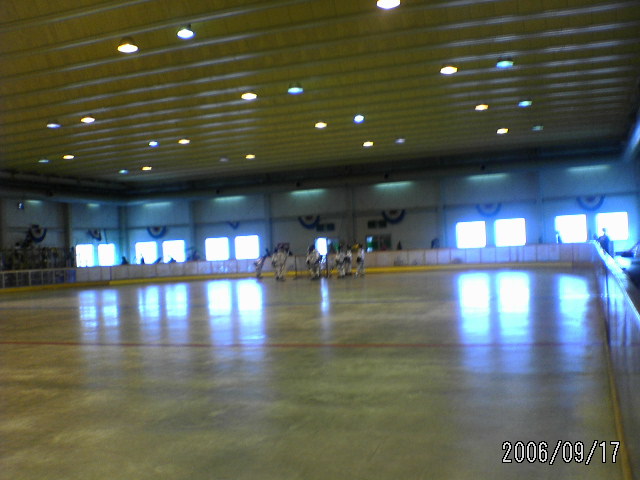 ���̉摜�̒��쌠��
Hiroshima Inline Hockey League(HIHL)�ɂ���܂��B�摜�f�[�^�̖��f�]�p�͌ł����f��\���グ�܂��B