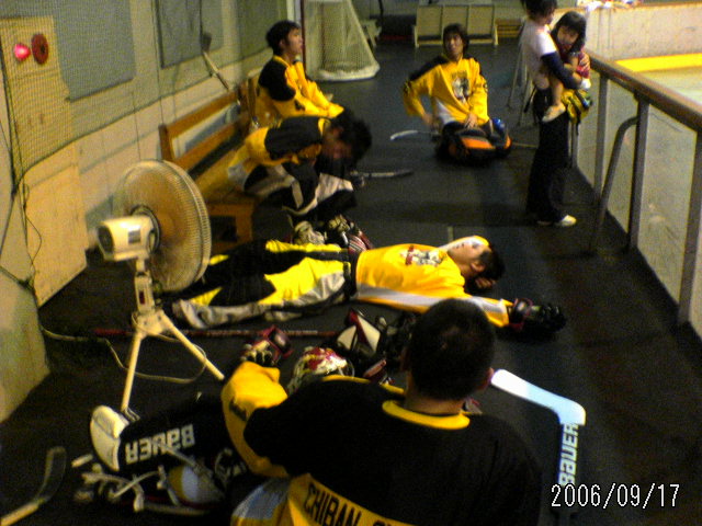 ̉摜̒쌠
Hiroshima Inline Hockey League(HIHL)ɂ܂B摜f[^̖f]p͌łf\グ܂B