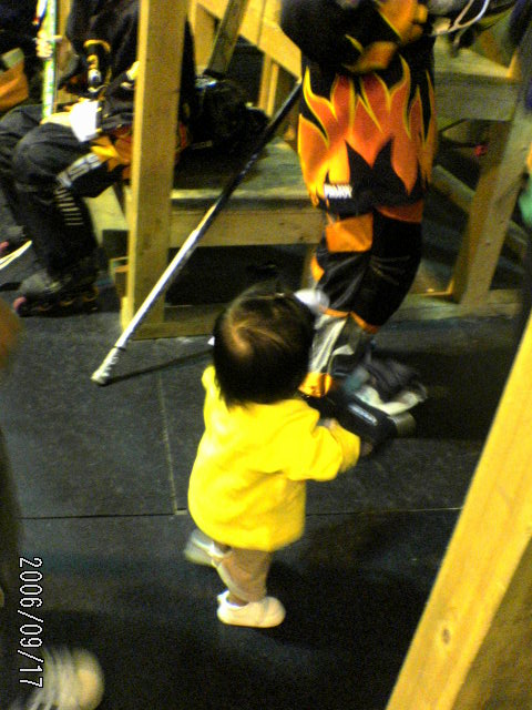 ���̉摜�̒��쌠��
Hiroshima Inline Hockey League(HIHL)�ɂ���܂��B�摜�f�[�^�̖��f�]�p�͌ł����f��\���グ�܂��B