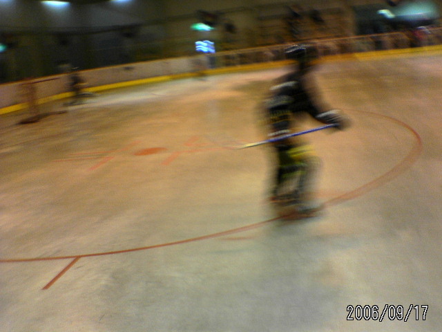 ���̉摜�̒��쌠��
Hiroshima Inline Hockey League(HIHL)�ɂ���܂��B�摜�f�[�^�̖��f�]�p�͌ł����f��\���グ�܂��B
