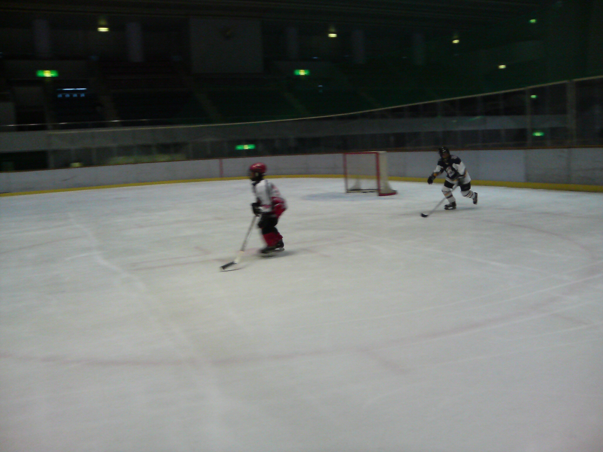 ���̉摜�̒��쌠��
Hiroshima Inline Hockey League(HIHL)�ɂ���܂��B�摜�f�[�^�̖��f�]�p�͌ł����f��\���グ�܂��B