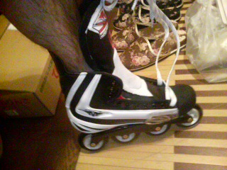 ���̉摜�̒��쌠��
Hiroshima Inline Hockey League(HIHL)�ɂ���܂��B�摜�f�[�^�̖��f�]�p�͌ł����f��\���グ�܂��B