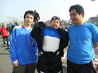 ���̉摜�̒��쌠��
Hiroshima Inline Hockey League(HIHL)�ɂ���܂��B�摜�f�[�^�̖��f�]�p�͌ł����f��\���グ�܂��B