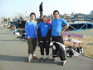 ���̉摜�̒��쌠��
Hiroshima Inline Hockey League(HIHL)�ɂ���܂��B�摜�f�[�^�̖��f�]�p�͌ł����f��\���グ�܂��B