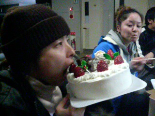 ���̉摜�̒��쌠��
Hiroshima Inline Hockey League(HIHL)�ɂ���܂��B�摜�f�[�^�̖��f�]�p�͌ł����f��\���グ�܂��B