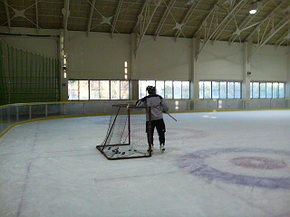 ���̉摜�̒��쌠��
Hiroshima Inline Hockey League(HIHL)�ɂ���܂��B�摜�f�[�^�̖��f�]�p�͌ł����f��\���グ�܂��B