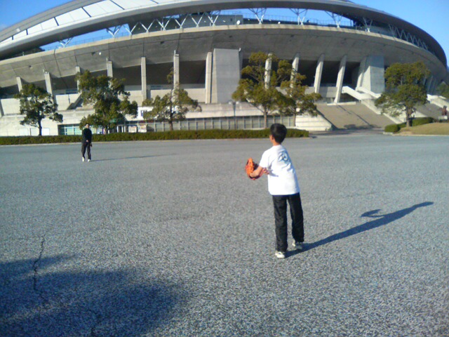 ���̉摜�̒��쌠��
Hiroshima Inline Hockey League(HIHL)�ɂ���܂��B�摜�f�[�^�̖��f�]�p�͌ł����f��\���グ�܂��B