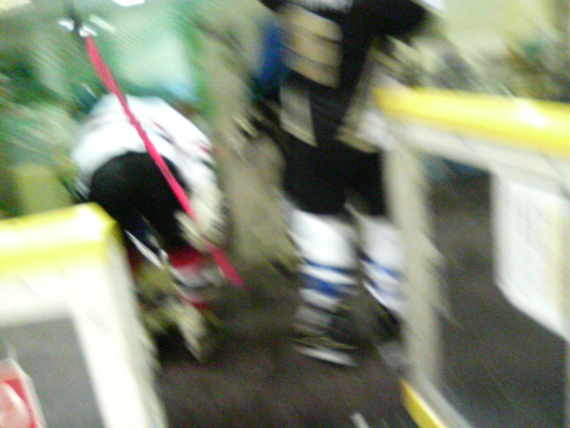 ���̉摜�̒��쌠��
Hiroshima Inline Hockey League(HIHL)�ɂ���܂��B�摜�f�[�^�̖��f�]�p�͌ł����f��\���グ�܂��B