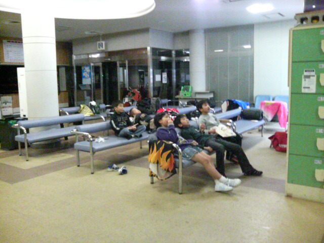 ���̉摜�̒��쌠��
Hiroshima Inline Hockey League(HIHL)�ɂ���܂��B�摜�f�[�^�̖��f�]�p�͌ł����f��\���グ�܂��B