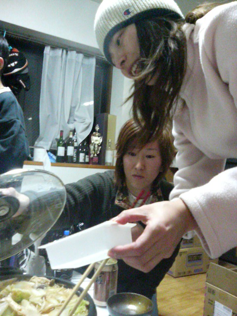 ���̉摜�̒��쌠��
Hiroshima Inline Hockey League(HIHL)�ɂ���܂��B�摜�f�[�^�̖��f�]�p�͌ł����f��\���グ�܂��B