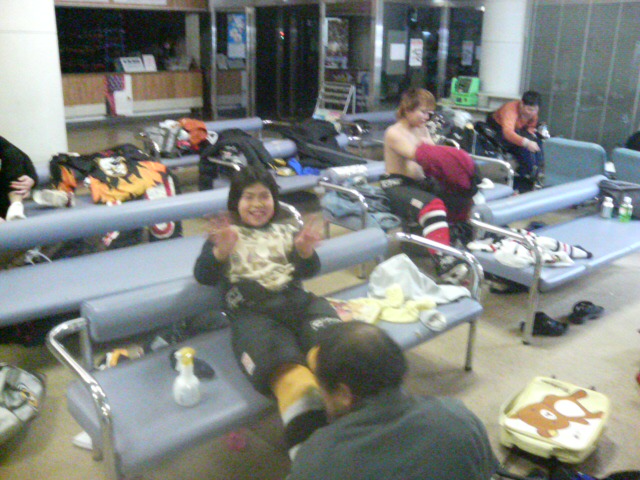 ���̉摜�̒��쌠��
Hiroshima Inline Hockey League(HIHL)�ɂ���܂��B�摜�f�[�^�̖��f�]�p�͌ł����f��\���グ�܂��B