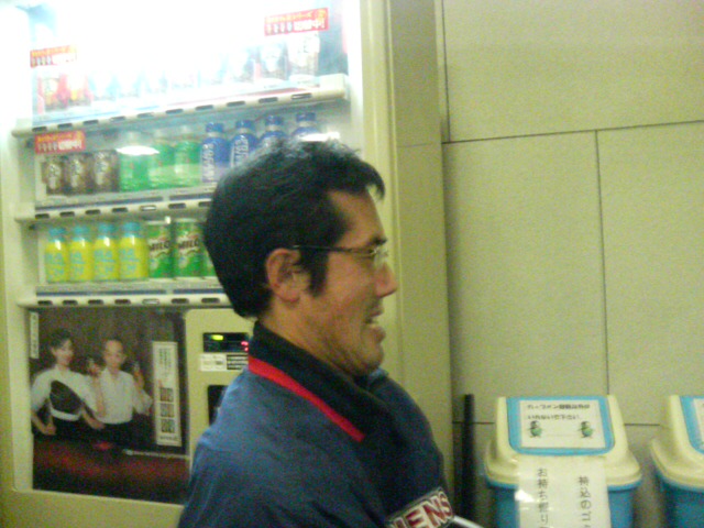 ���̉摜�̒��쌠��
Hiroshima Inline Hockey League(HIHL)�ɂ���܂��B�摜�f�[�^�̖��f�]�p�͌ł����f��\���グ�܂��B