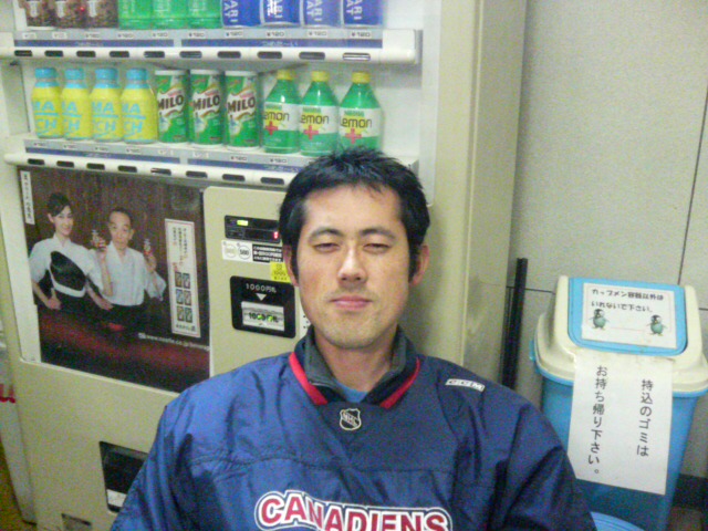 ���̉摜�̒��쌠��
Hiroshima Inline Hockey League(HIHL)�ɂ���܂��B�摜�f�[�^�̖��f�]�p�͌ł����f��\���グ�܂��B