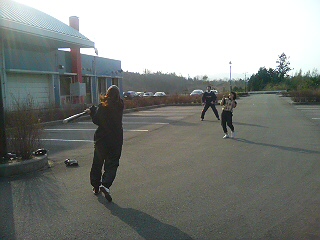 ���̉摜�̒��쌠��
Hiroshima Inline Hockey League(HIHL)�ɂ���܂��B�摜�f�[�^�̖��f�]�p�͌ł����f��\���グ�܂��B