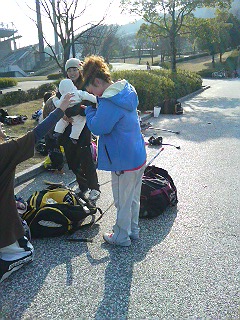 ���̉摜�̒��쌠��
Hiroshima Inline Hockey League(HIHL)�ɂ���܂��B�摜�f�[�^�̖��f�]�p�͌ł����f��\���グ�܂��B