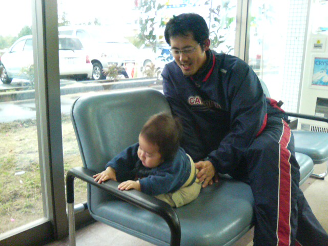 ���̉摜�̒��쌠��
Hiroshima Inline Hockey League(HIHL)�ɂ���܂��B�摜�f�[�^�̖��f�]�p�͌ł����f��\���グ�܂��B