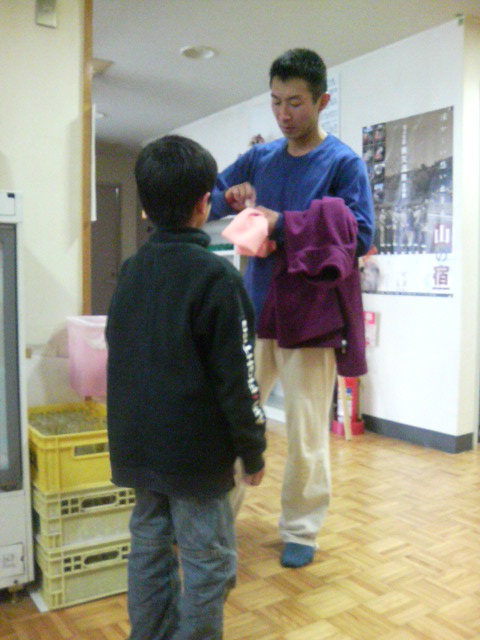 ���̉摜�̒��쌠��
Hiroshima Inline Hockey League(HIHL)�ɂ���܂��B�摜�f�[�^�̖��f�]�p�͌ł����f��\���グ�܂��B