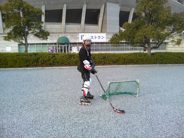 ���̉摜�̒��쌠��
Hiroshima Inline Hockey League(HIHL)�ɂ���܂��B�摜�f�[�^�̖��f�]�p�͌ł����f��\���グ�܂��B