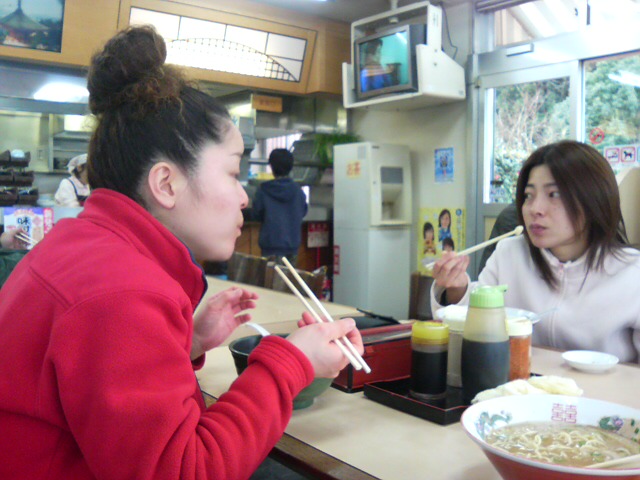 ���̉摜�̒��쌠��
Hiroshima Inline Hockey League(HIHL)�ɂ���܂��B�摜�f�[�^�̖��f�]�p�͌ł����f��\���グ�܂��B