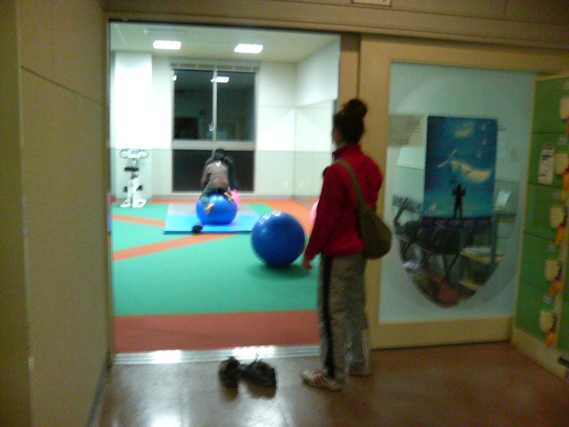 ���̉摜�̒��쌠��
Hiroshima Inline Hockey League(HIHL)�ɂ���܂��B�摜�f�[�^�̖��f�]�p�͌ł����f��\���グ�܂��B