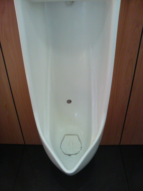 ���̉摜�̒��쌠��
Hiroshima Inline Hockey League(HIHL)�ɂ���܂��B�摜�f�[�^�̖��f�]�p�͌ł����f��\���グ�܂��B