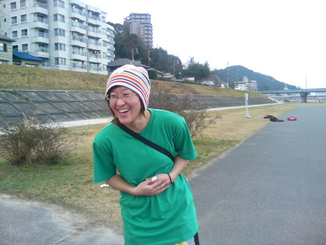 ���̉摜�̒��쌠��
Hiroshima Inline Hockey League(HIHL)�ɂ���܂��B�摜�f�[�^�̖��f�]�p�͌ł����f��\���グ�܂��B