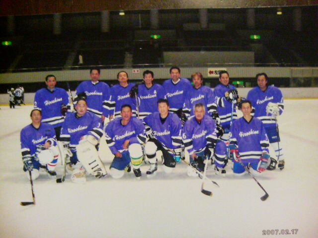 ���̉摜�̒��쌠��
Hiroshima Inline Hockey League(HIHL)�ɂ���܂��B�摜�f�[�^�̖��f�]�p�͌ł����f��\���グ�܂��B