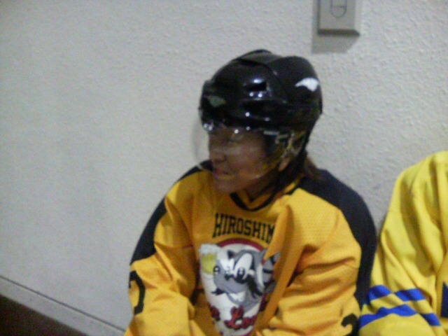 ���̉摜�̒��쌠��
Hiroshima Inline Hockey League(HIHL)�ɂ���܂��B�摜�f�[�^�̖��f�]�p�͌ł����f��\���グ�܂��B