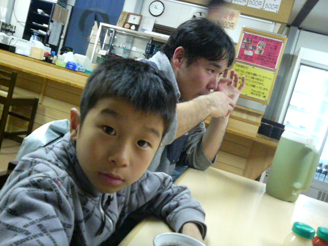 ���̉摜�̒��쌠��
Hiroshima Inline Hockey League(HIHL)�ɂ���܂��B�摜�f�[�^�̖��f�]�p�͌ł����f��\���グ�܂��B