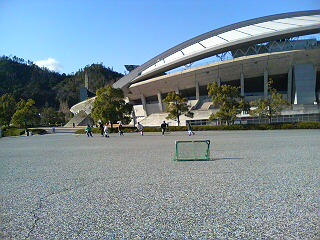 ���̉摜�̒��쌠��
Hiroshima Inline Hockey League(HIHL)�ɂ���܂��B�摜�f�[�^�̖��f�]�p�͌ł����f��\���グ�܂��B