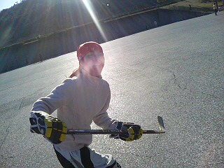 ���̉摜�̒��쌠��
Hiroshima Inline Hockey League(HIHL)�ɂ���܂��B�摜�f�[�^�̖��f�]�p�͌ł����f��\���グ�܂��B