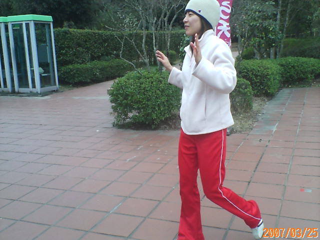 ���̉摜�̒��쌠��
Hiroshima Inline Hockey League(HIHL)�ɂ���܂��B�摜�f�[�^�̖��f�]�p�͌ł����f��\���グ�܂��B