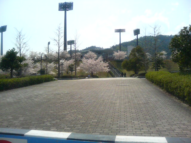 ���̉摜�̒��쌠��
Hiroshima Inline Hockey League(HIHL)�ɂ���܂��B�摜�f�[�^�̖��f�]�p�͌ł����f��\���グ�܂��B