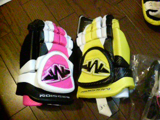 ���̉摜�̒��쌠��
Hiroshima Inline Hockey League(HIHL)�ɂ���܂��B�摜�f�[�^�̖��f�]�p�͌ł����f��\���グ�܂��B