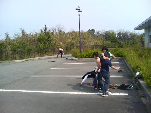 ���̉摜�̒��쌠��
Hiroshima Inline Hockey League(HIHL)�ɂ���܂��B�摜�f�[�^�̖��f�]�p�͌ł����f��\���グ�܂��B