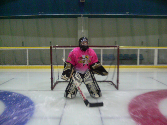 ���̉摜�̒��쌠��
Hiroshima Inline Hockey League(HIHL)�ɂ���܂��B�摜�f�[�^�̖��f�]�p�͌ł����f��\���グ�܂��B